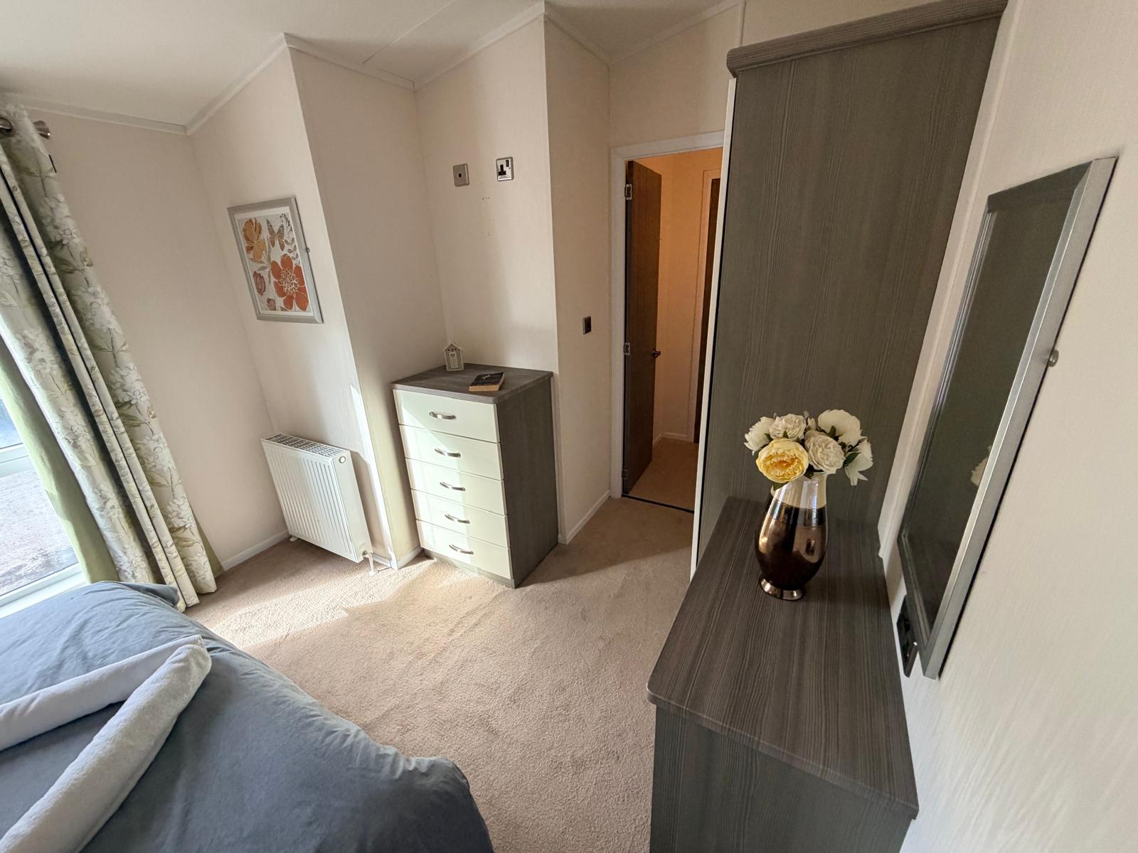 Image 2026-10-16 at 18.27.46 (1)